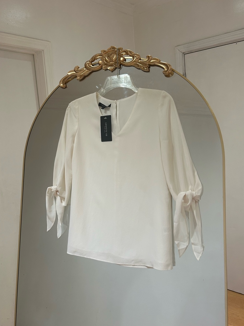 Lafayette 148 New York Cream 100% Silk Tie-Sleeve Blouse, Size XS NWT